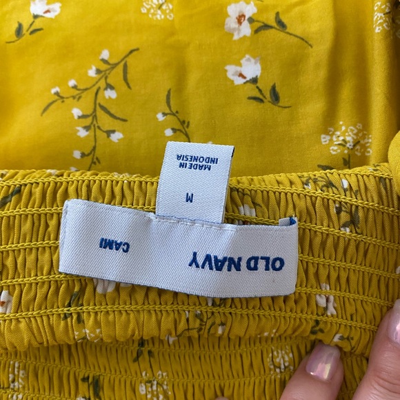 Old Navy summer dresses - Picture 2 of 3